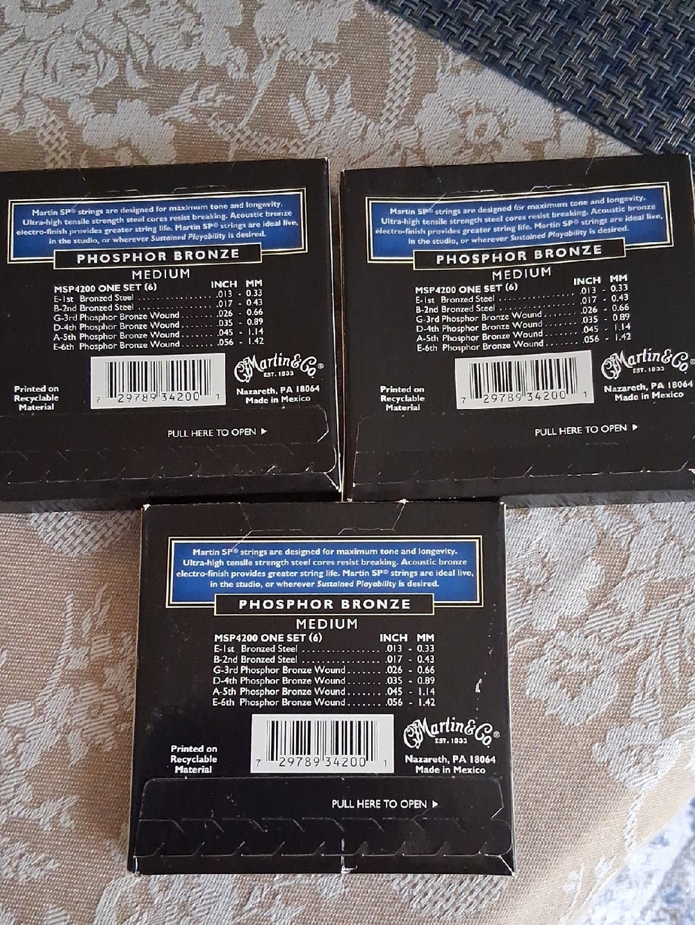 Martin Acoustic SP Phosphor Bronze Guitar Strings - Med MSP4200 - Picture 2 of 2